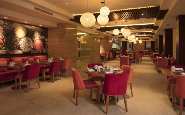 Royal Singi Hotel