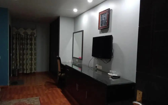 HirA GuesT HousE & BanqueT
