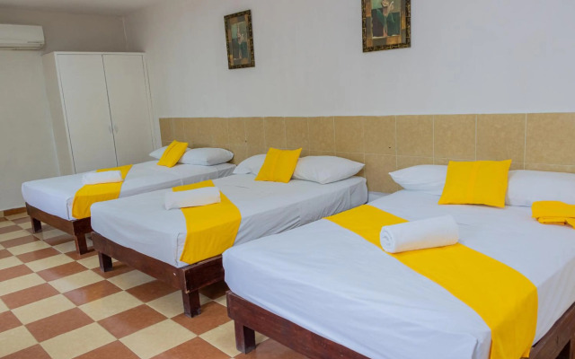 OYO Hotel Marías,Aeropuerto Internacional de Chetumal