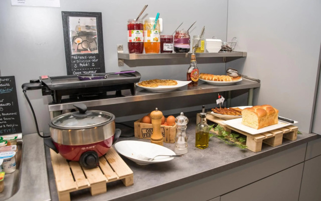 greet Hotel Dijon Sud Longvic