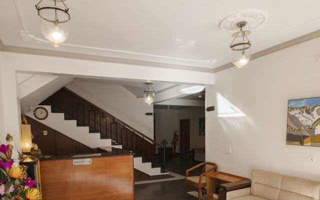 WOW STAYZ2 Hotel The Lodge