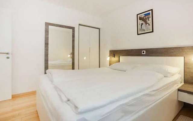 Villas Punta Skala Apartments With Pools at Beach