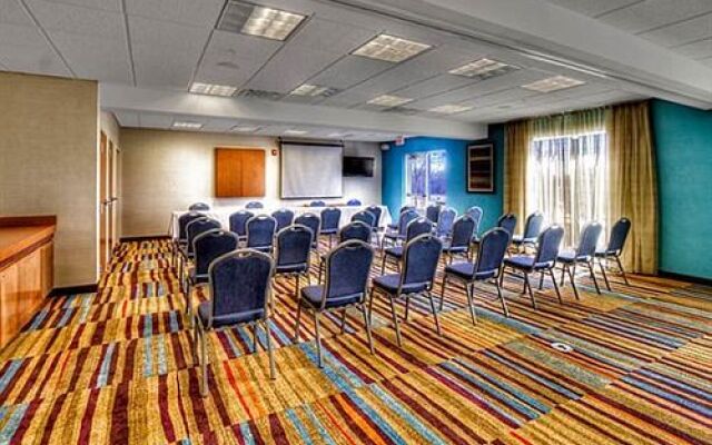 Fairfield Inn & Suites Edmond