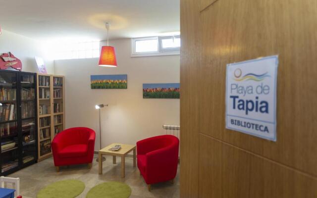 Apartamentos Turísticos Playa de Tapia