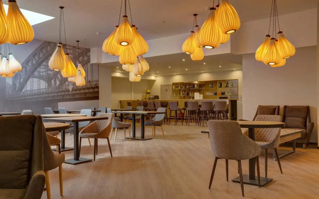 Отель Питерлэнд