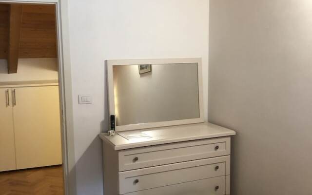 Villa Giudici Luxury app on the Lake