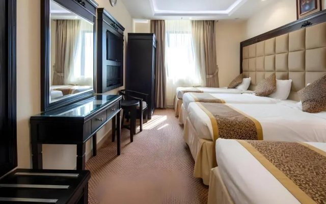 Kiona Al-Azizia Hotel