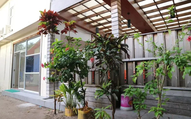 Cornerstay at Dhangethi