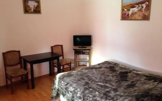 Na Kropotkina Guesthouse