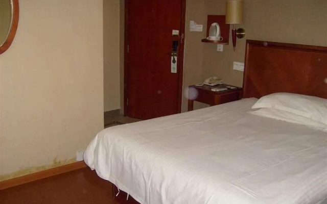GreenTree Inn YangZhou Plaza Hotel