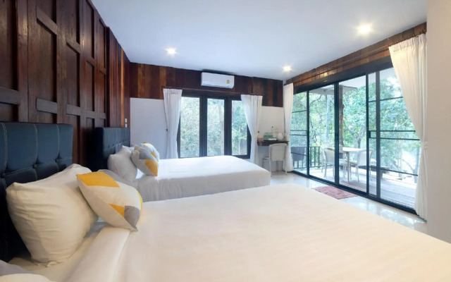 Tawan Riverside - Elephant Resort