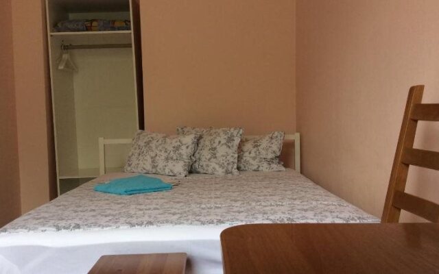 Hostel Moskva 2000 Na Mashkova