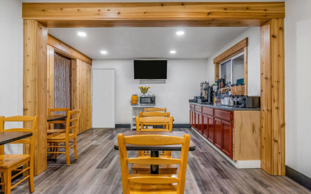 Super 8 by Wyndham Arcata