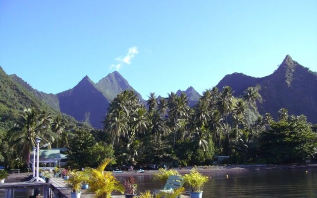 Bonjouir Lodge Paradise