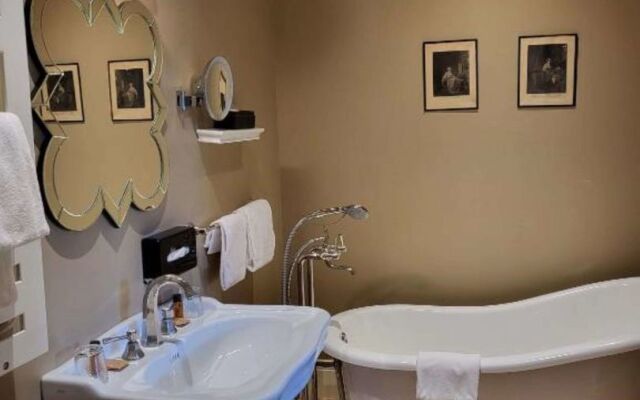 Hotel Vendome, BW Signature Collection