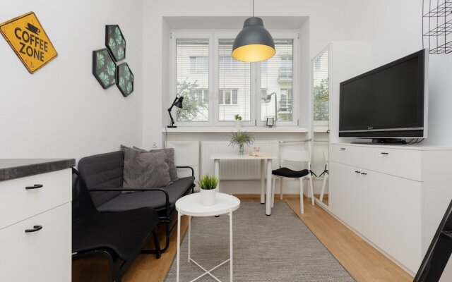 Cozy Studio Wola by Renters