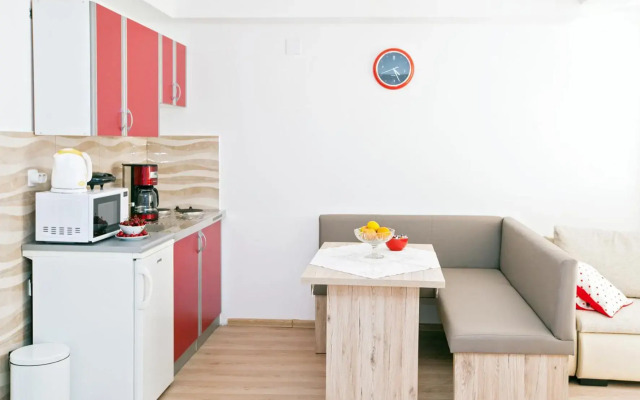 The Garden Rooms & Suites