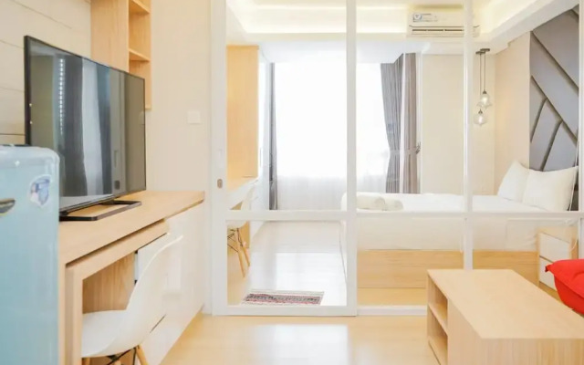 Comfy and Cozy Stay 1BR at Skandinavia Apartment
