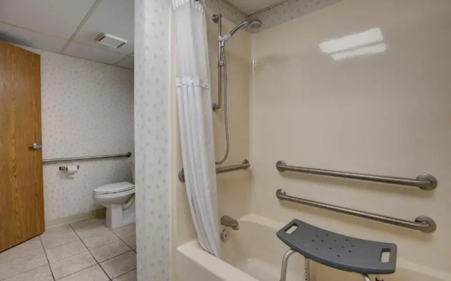 Econo Lodge Branson Theater District