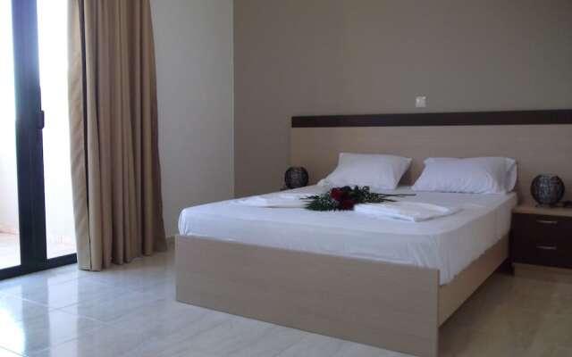 Kritamos Beach Apartments