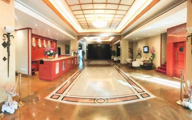 Bzommar Palace Hotel
