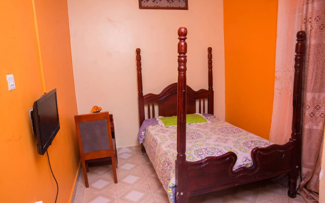 Lovely 3-bed House - Prosper House- Entebbe Road