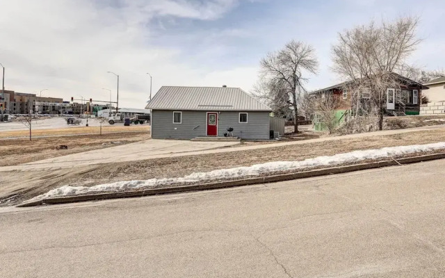 Pierre Vacation Rental w/ Grill & Fenced Yard