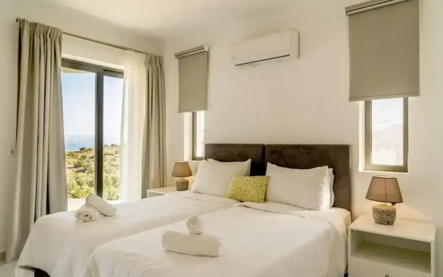 Joy of the Sea Villa