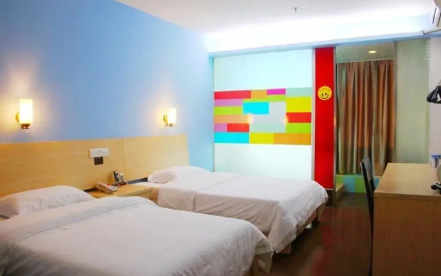 Chenlong 168 Hotel