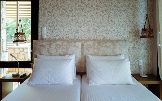 Christie's Luxury Suites