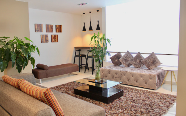 Habitat Hotel