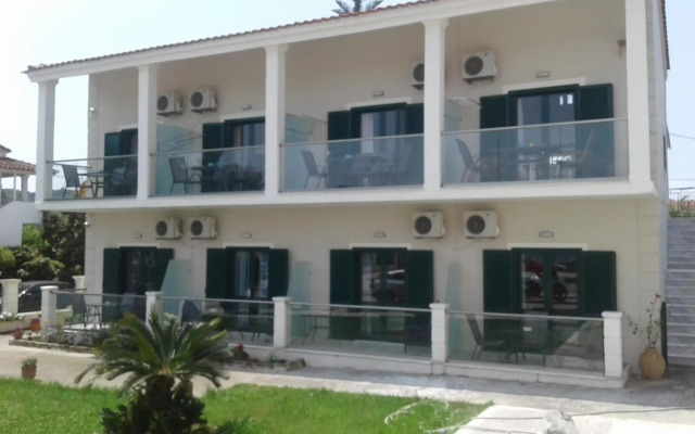 UMBRELLA BEACH APARTMENTs