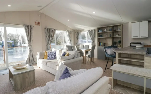 The Three Bears Lodge, Coniston Drive 11