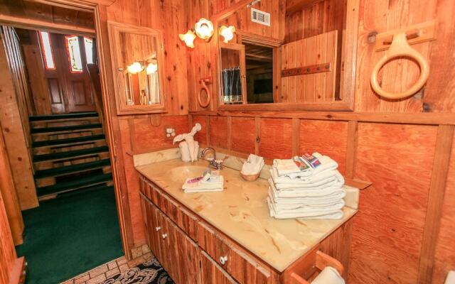 Sky View by Big Bear Cool Cabins