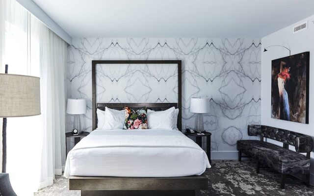 Charleston Historic District/Hotel Bella Grace