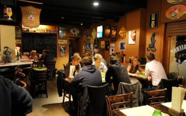 Hotel Duivels Paterke Harelbeeksestraat 29, 8500 Kortrijk