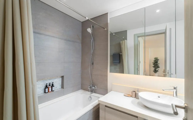 Nasma Luxury Stays - The Cove Building 1