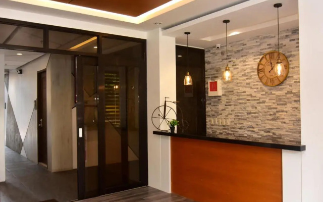 Andeo Suites