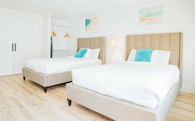 The Belmont Shore Inn