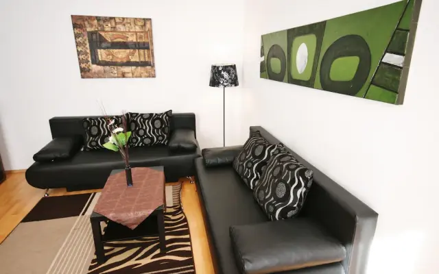 Luxury Schönbrunn Apartment