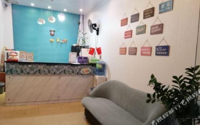 Zhongshan Hotel (Guangdong Pharmaceutical College Zhongshan Campus Store)