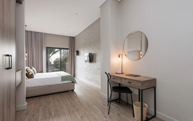 The Tree House Boutique Hotel