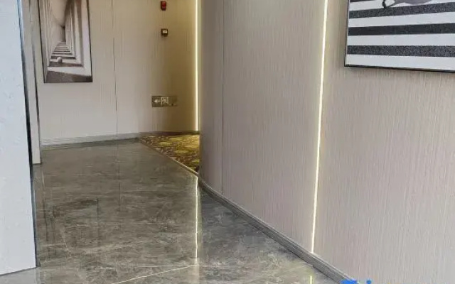 Xinxing Hotel (Qionglai Yang'an Cultural Square)