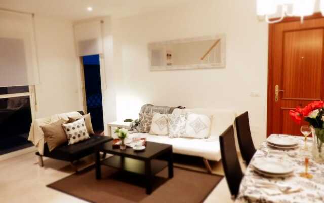 Waterfront Capuchinos Apartment