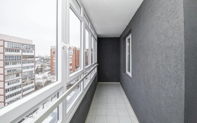 SunSet на улице Александра Хохлова 7