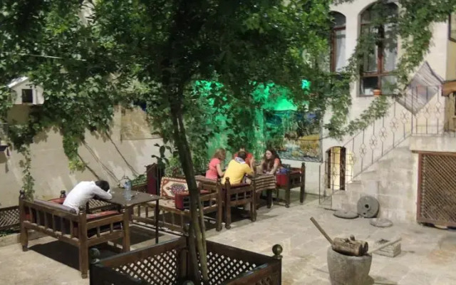 Ur Edessa Guesthouse
