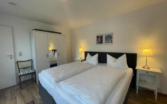 Apartment mit Terrasse No1