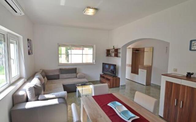 Holiday Home Sara i Frane