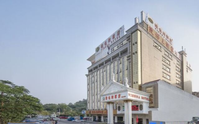 Vienna Hotel (Huizhou Yanda Avenue)