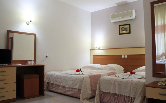 Club Turkuaz Garden Hotel